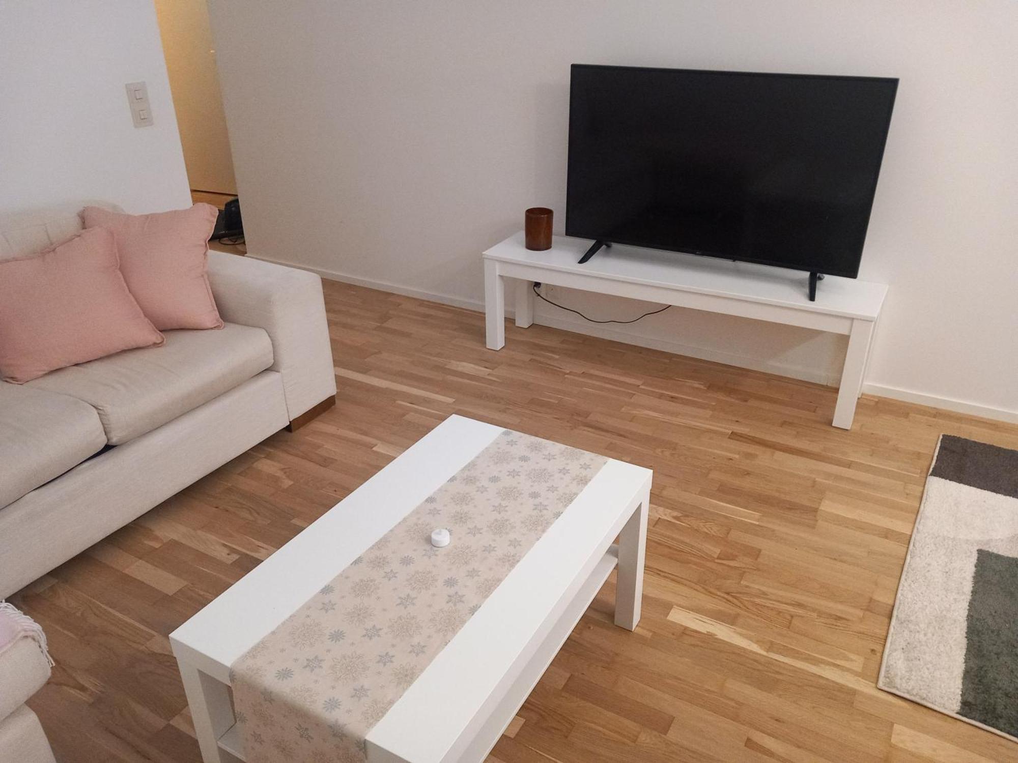 Cozy First Floor Appartement *